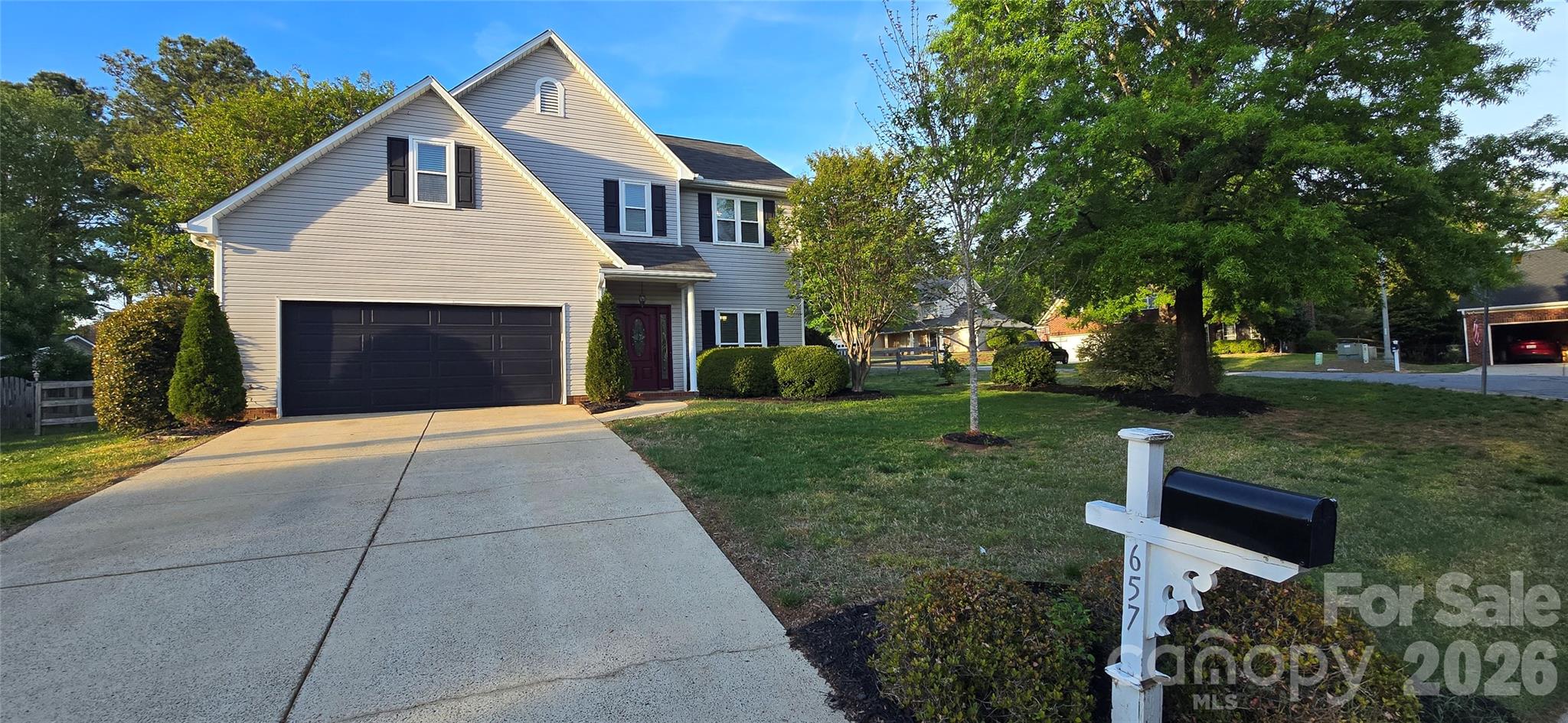 657 Gable Oaks Lane NW