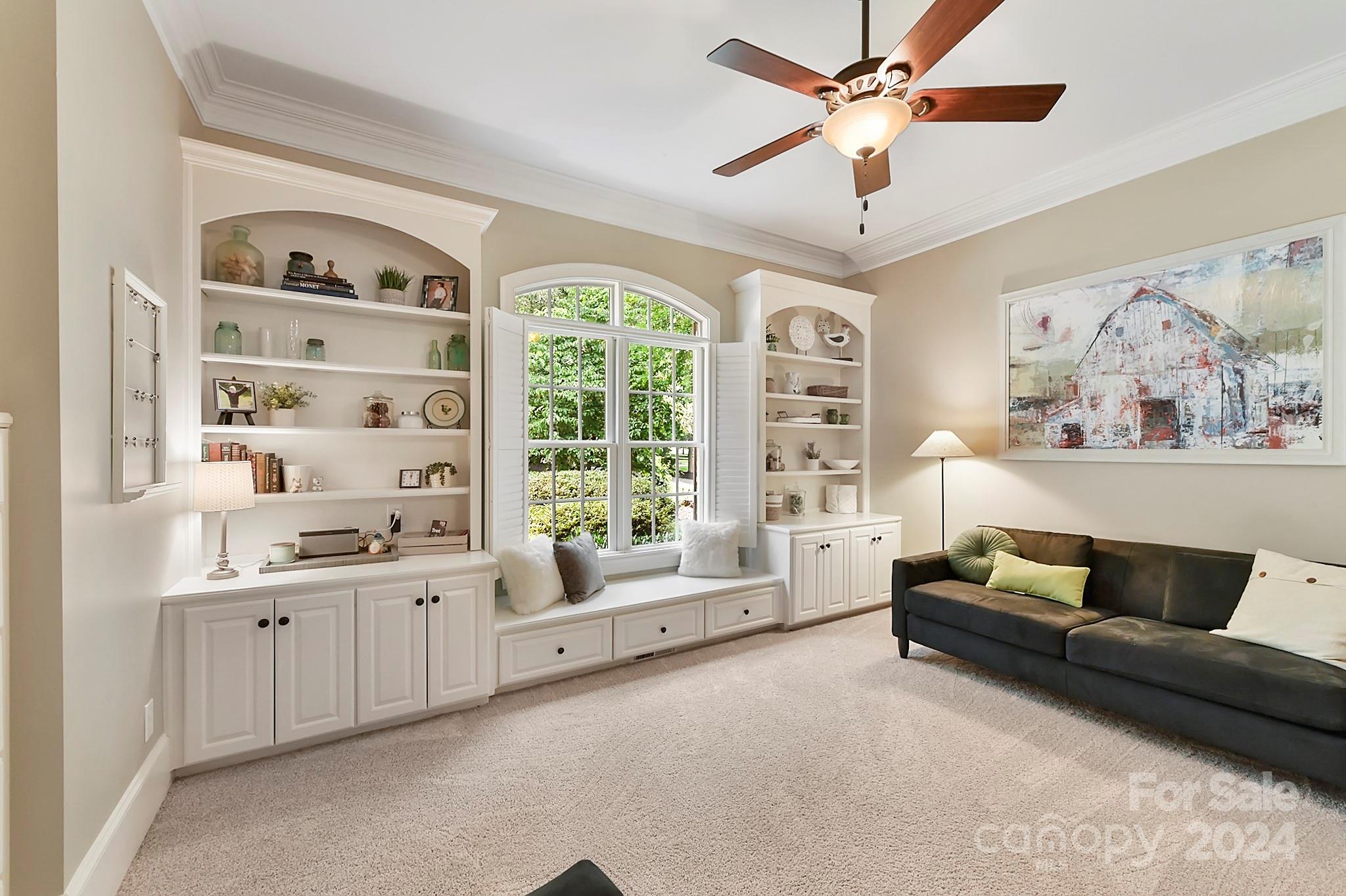 CHATELAINE - Residential