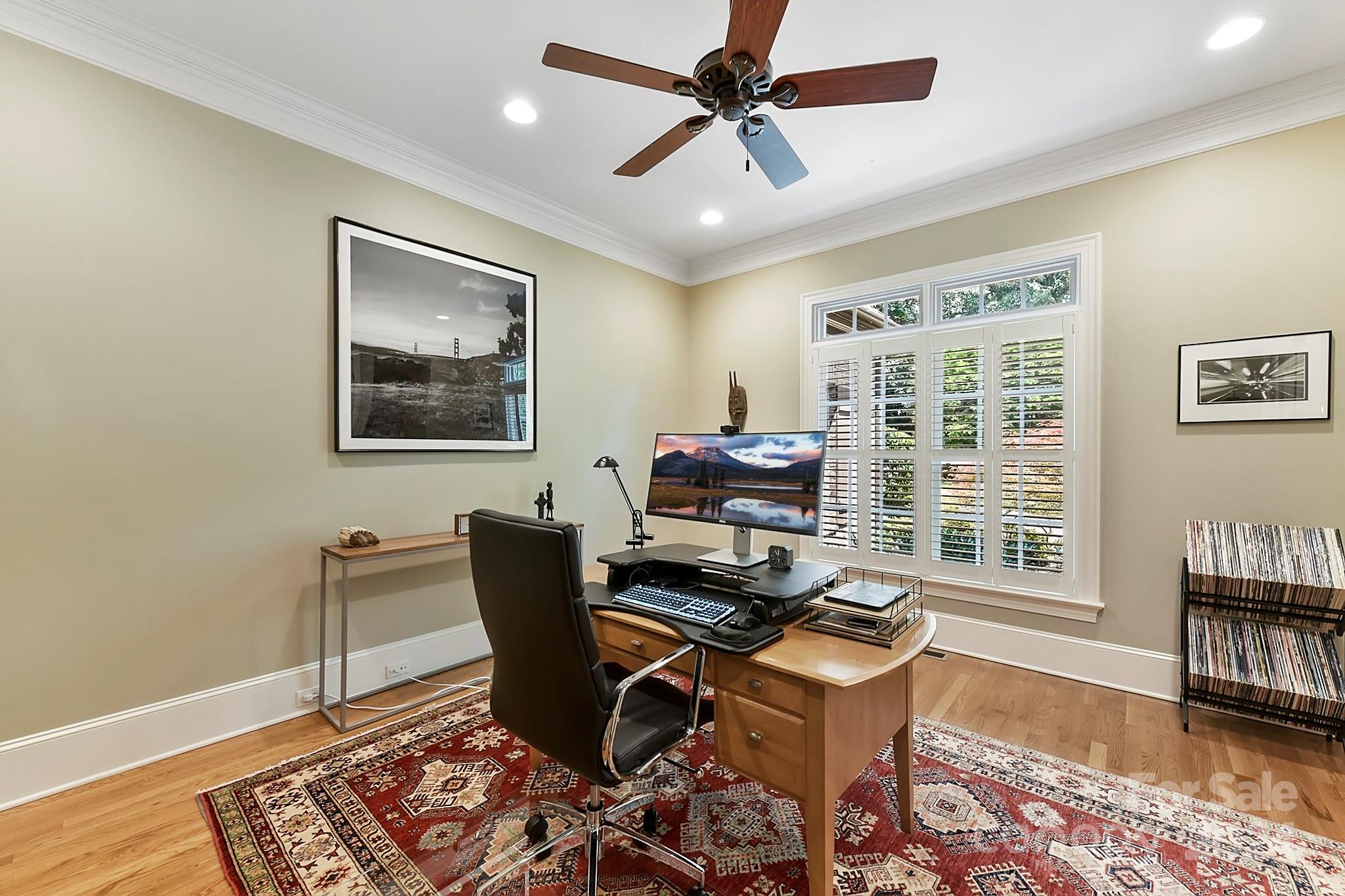 CHATELAINE - Residential