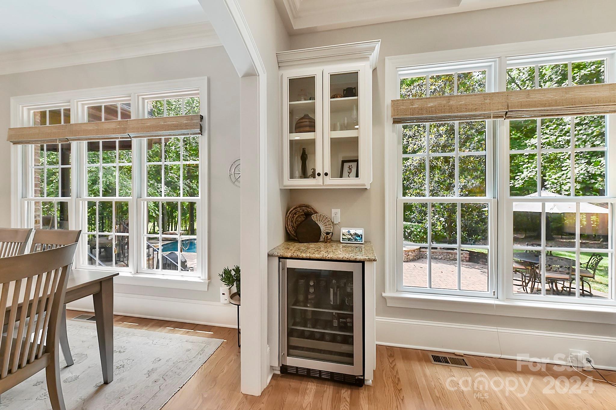 CHATELAINE - Residential