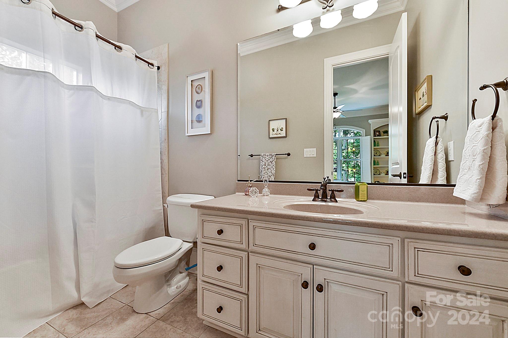 CHATELAINE - Residential