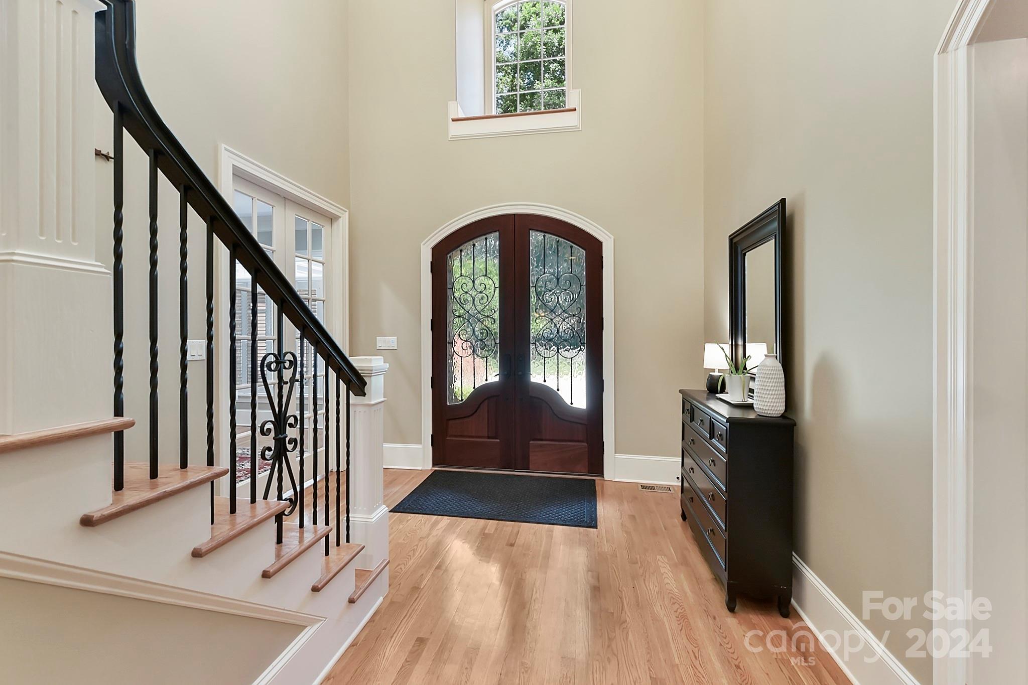 CHATELAINE - Residential