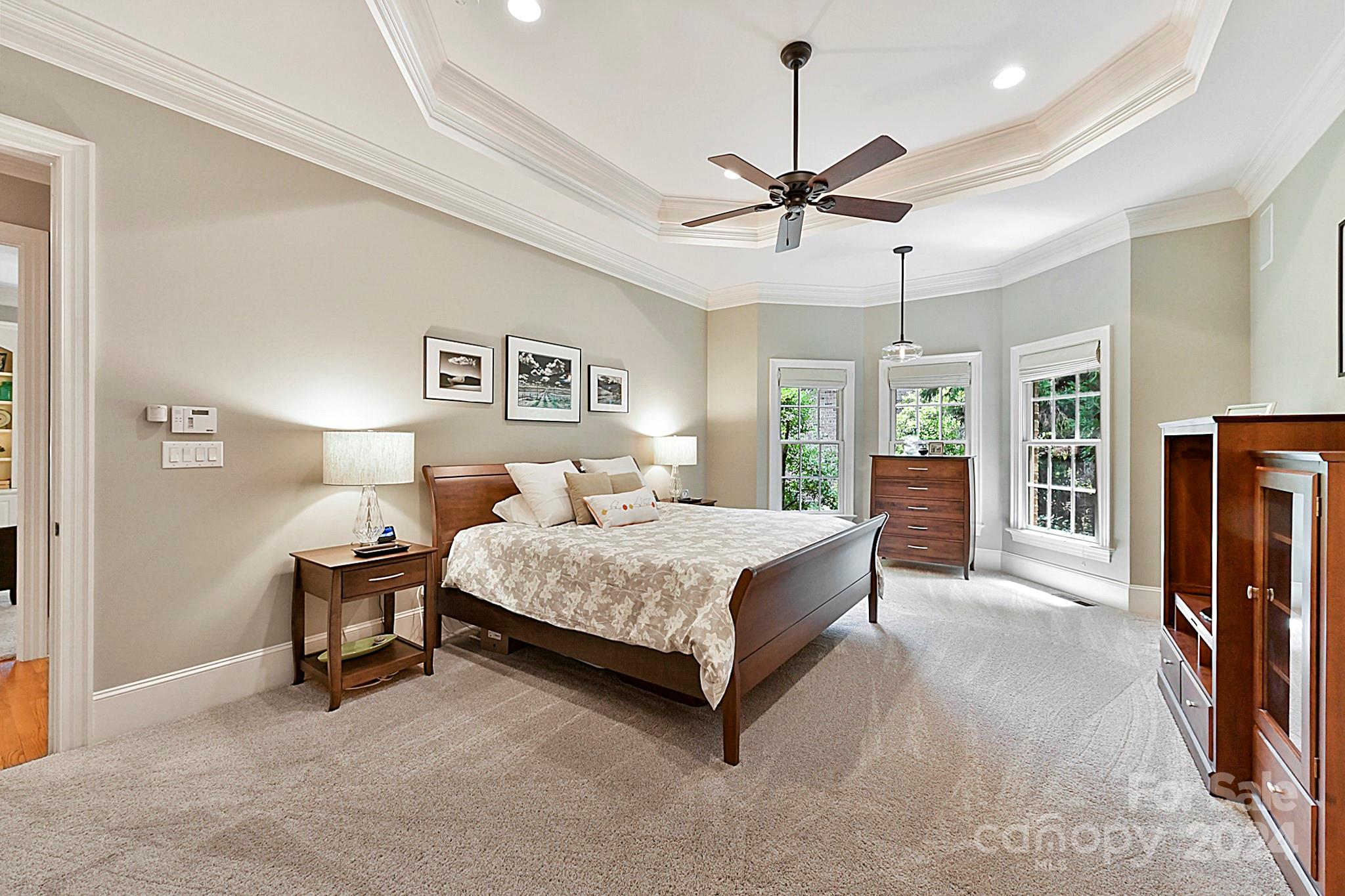 CHATELAINE - Residential