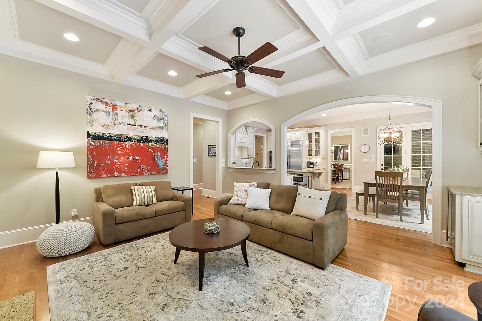 CHATELAINE - Residential