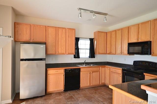 Old Stone Crossing - Residential