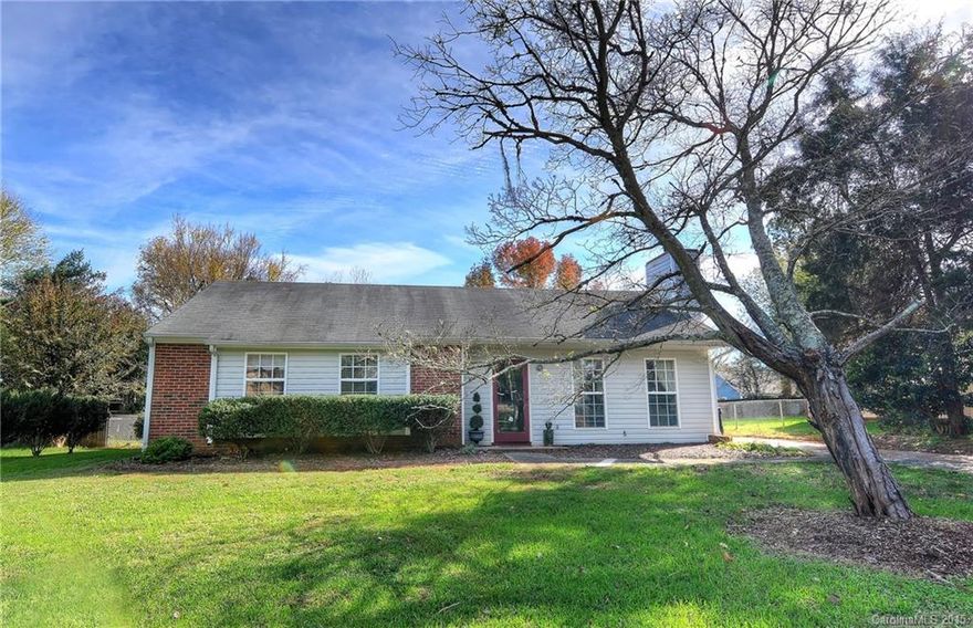 This incredible ranch has tons of amenities and upgrades that you are going to notice from the moment you walk through the door. Amazing kitchen/dining space with beautiful granite and stainless features as well as creative and functional storage make hosting guests and day to day life a breeze. Pull around to the back of the home to see a large three car detached garage, great deck and fire pit for the answer to all of your outdoor living needs. 1yr American Home Shield home warranty included.