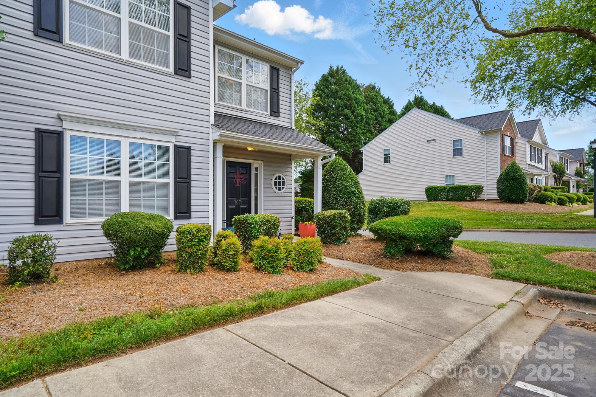 7671 Bluff Point Lane