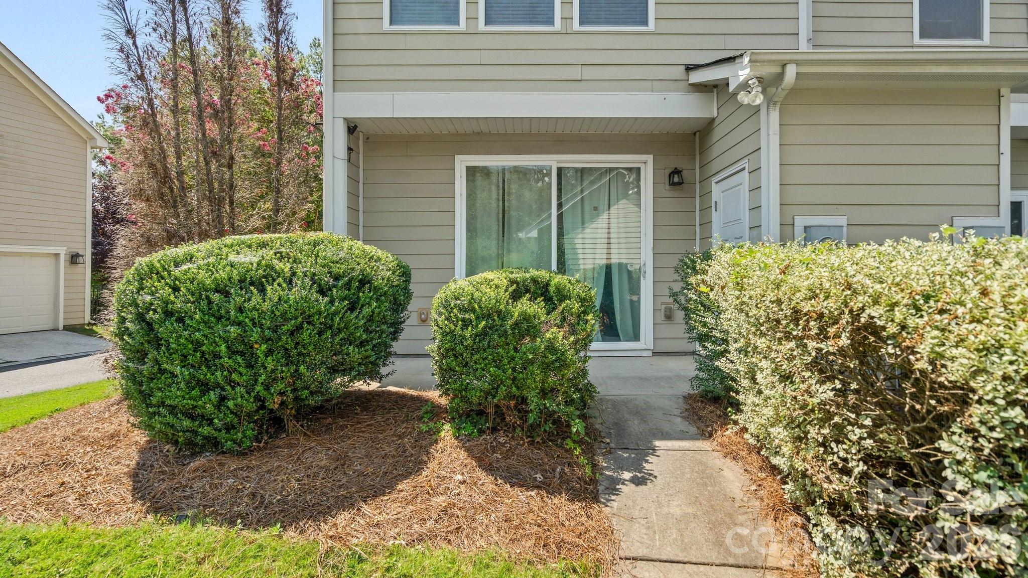 3134 Bending Birch Place