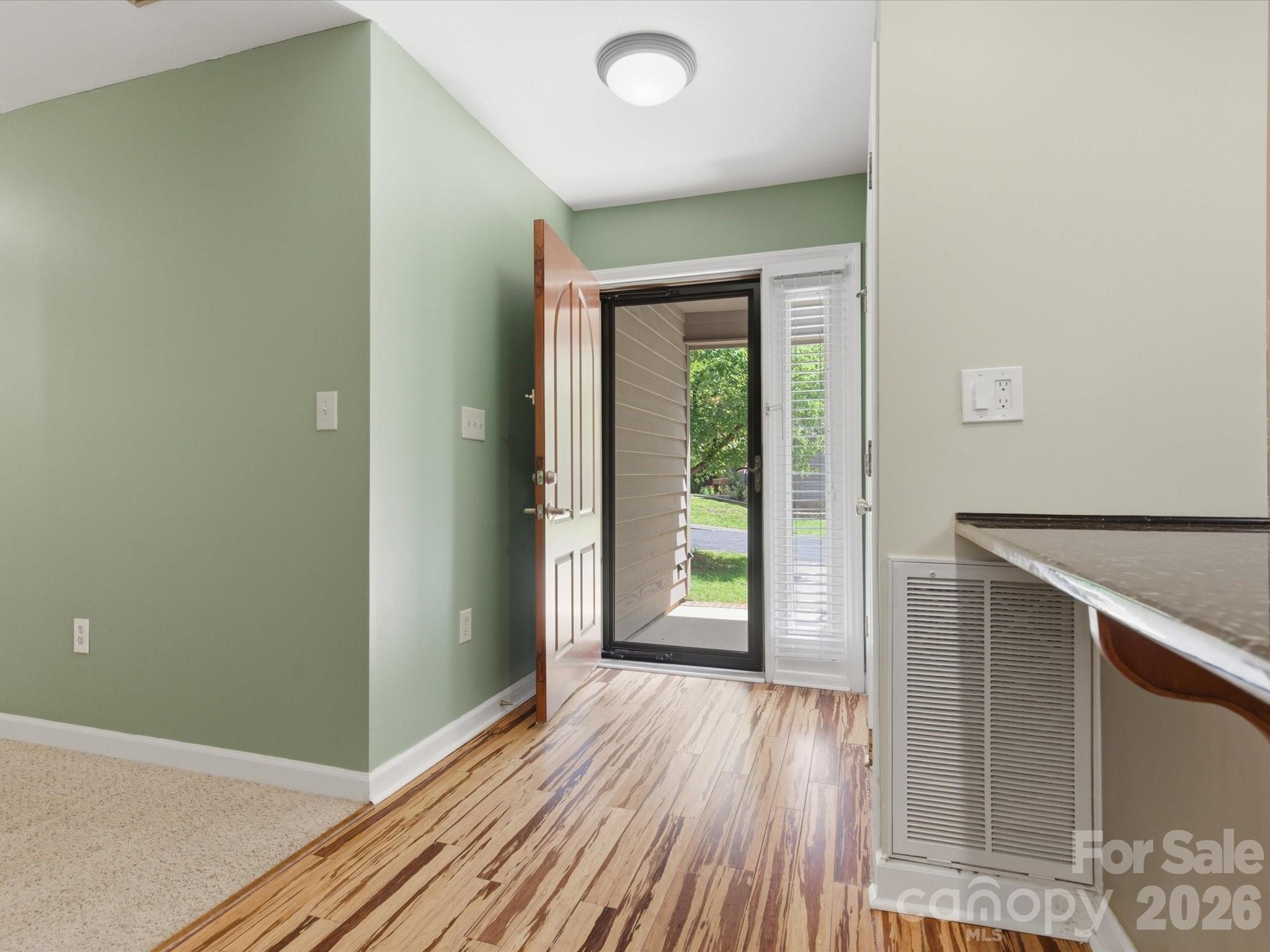 1011 Cranberry Circle