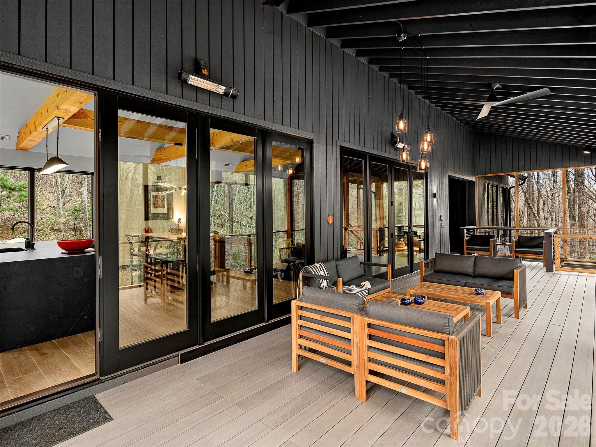 Laurel Ridge - Residential