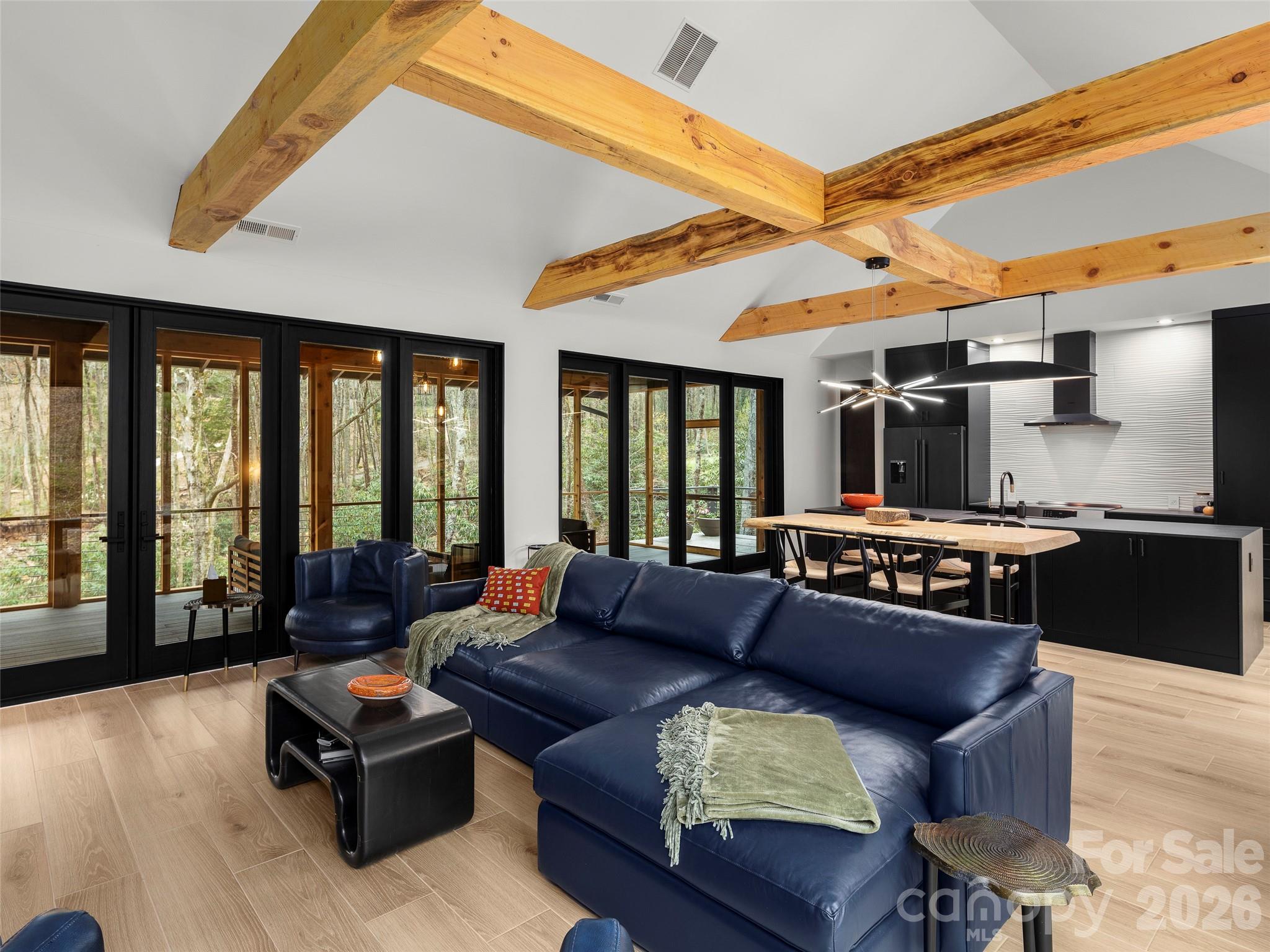 Laurel Ridge - Residential