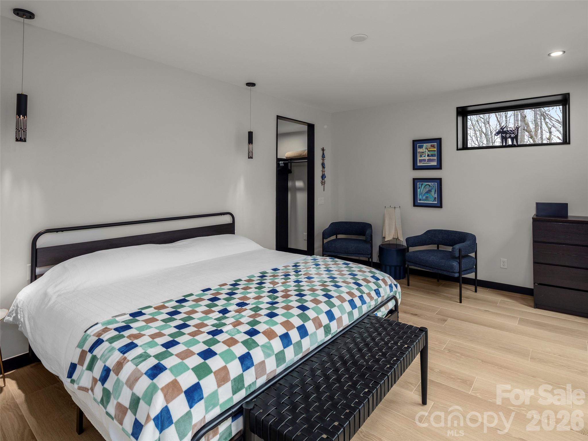 Laurel Ridge - Residential