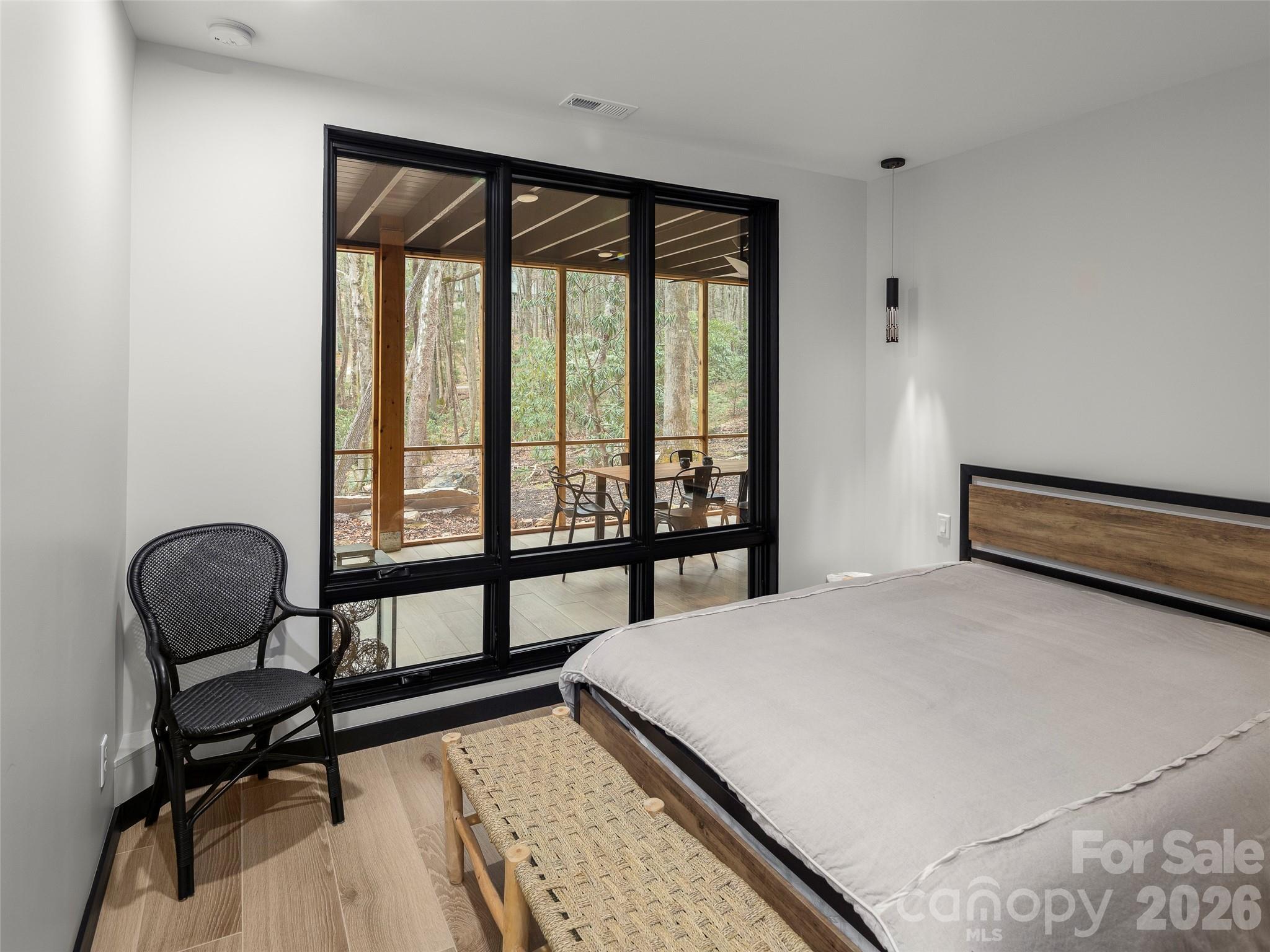 Laurel Ridge - Residential