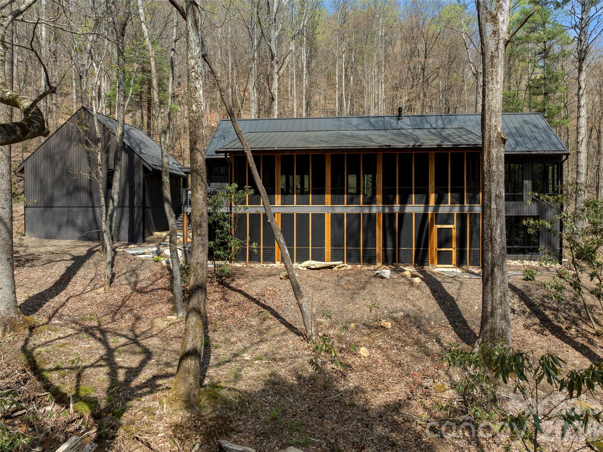 Laurel Ridge - Residential