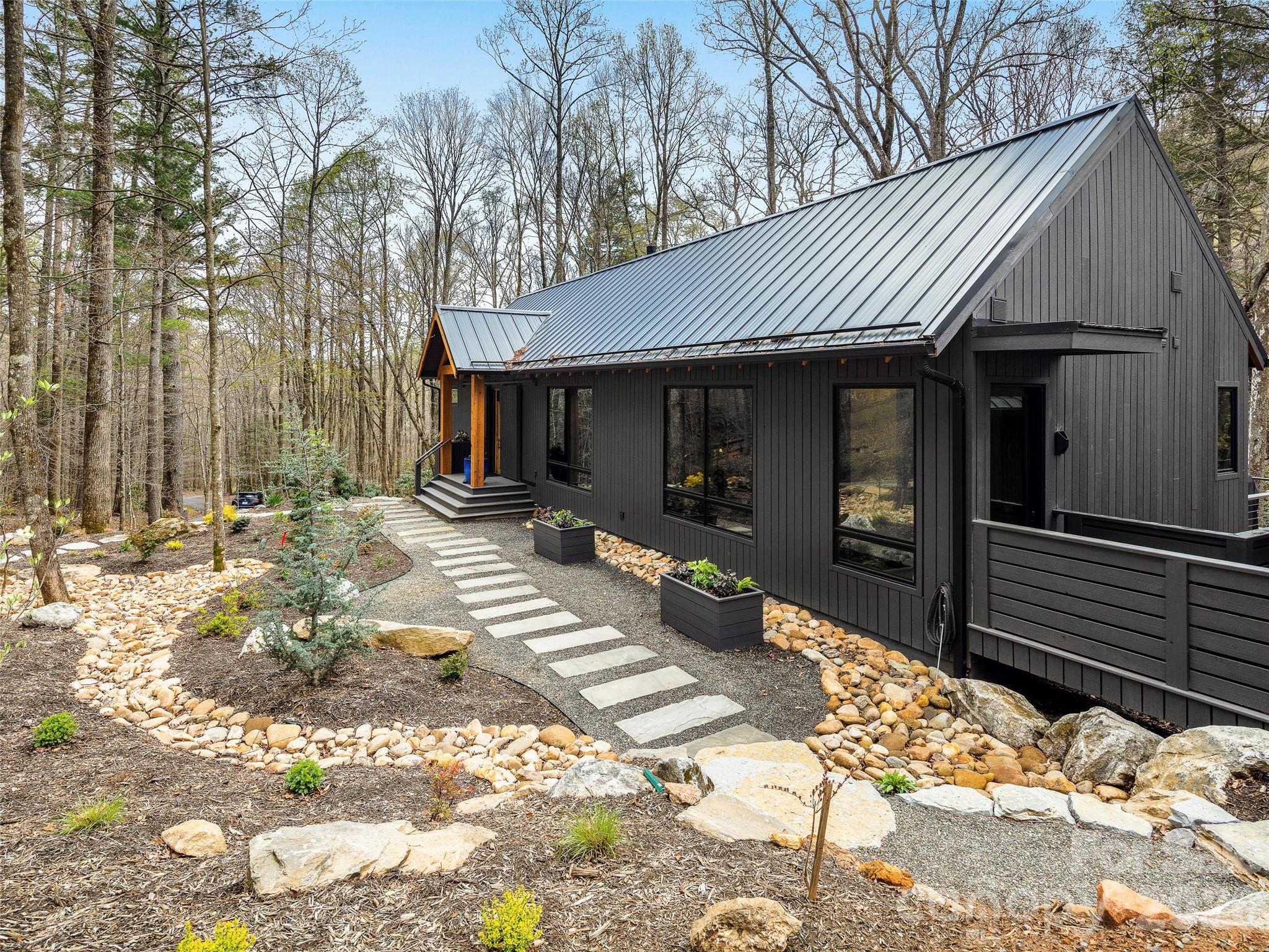 Laurel Ridge - Residential