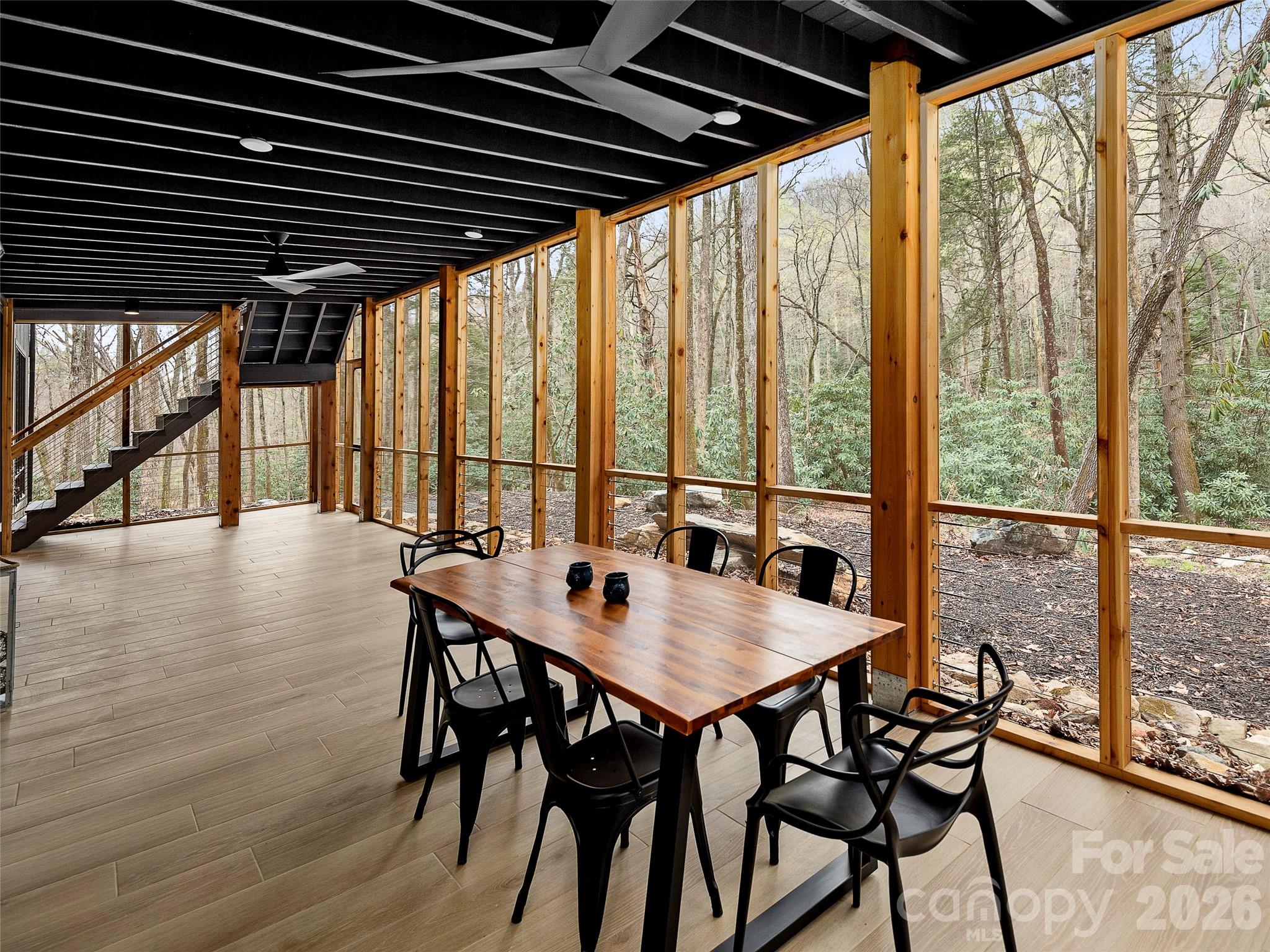 Laurel Ridge - Residential