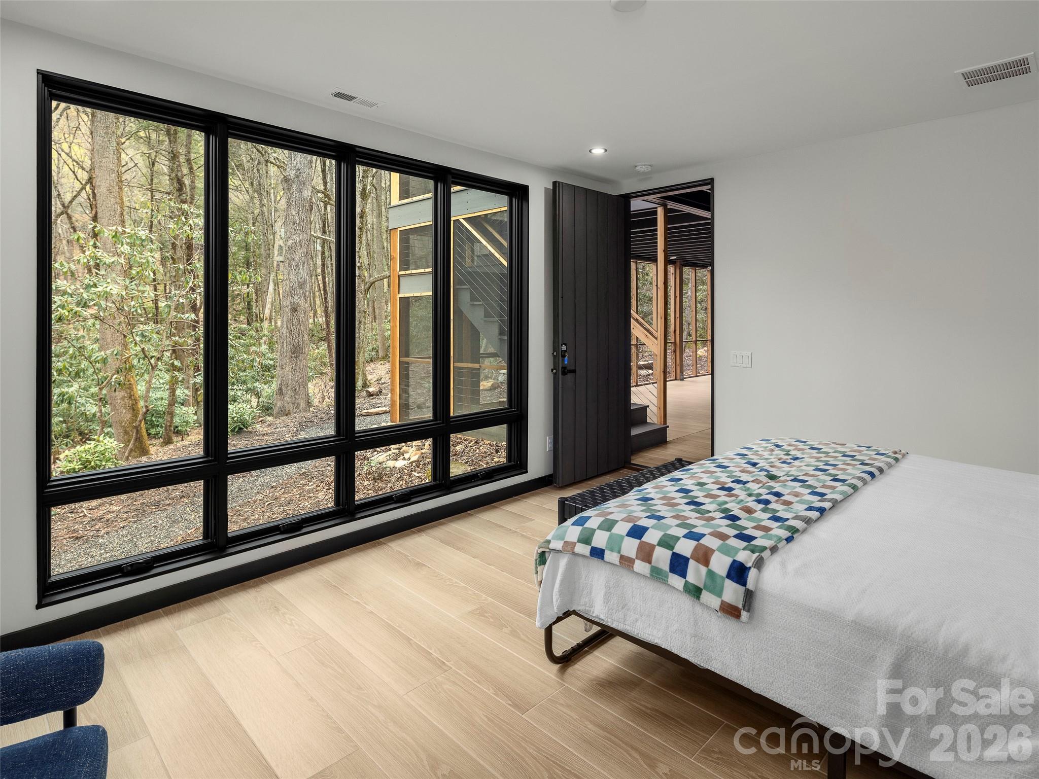 Laurel Ridge - Residential