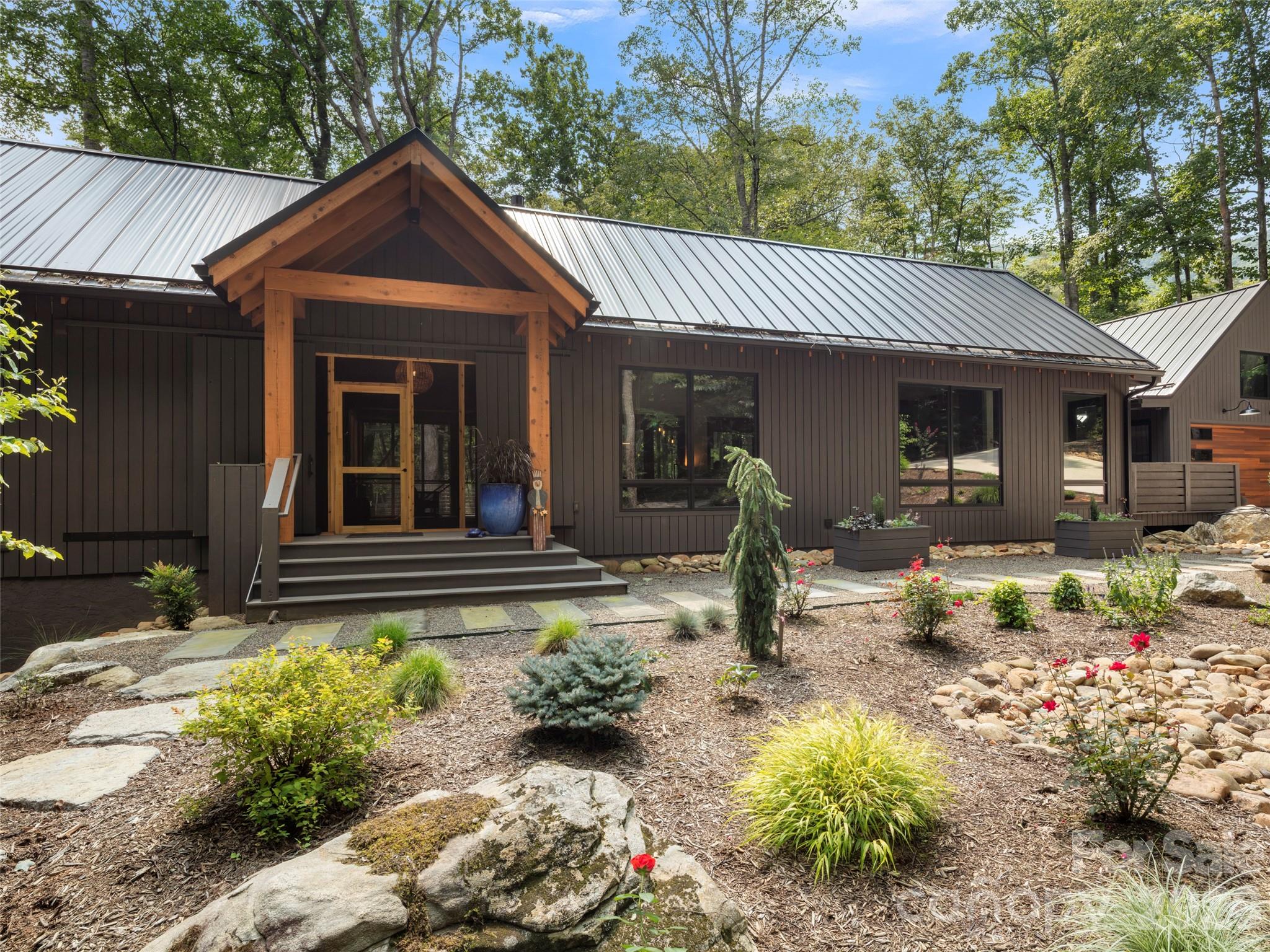 80 Hemlock Circle