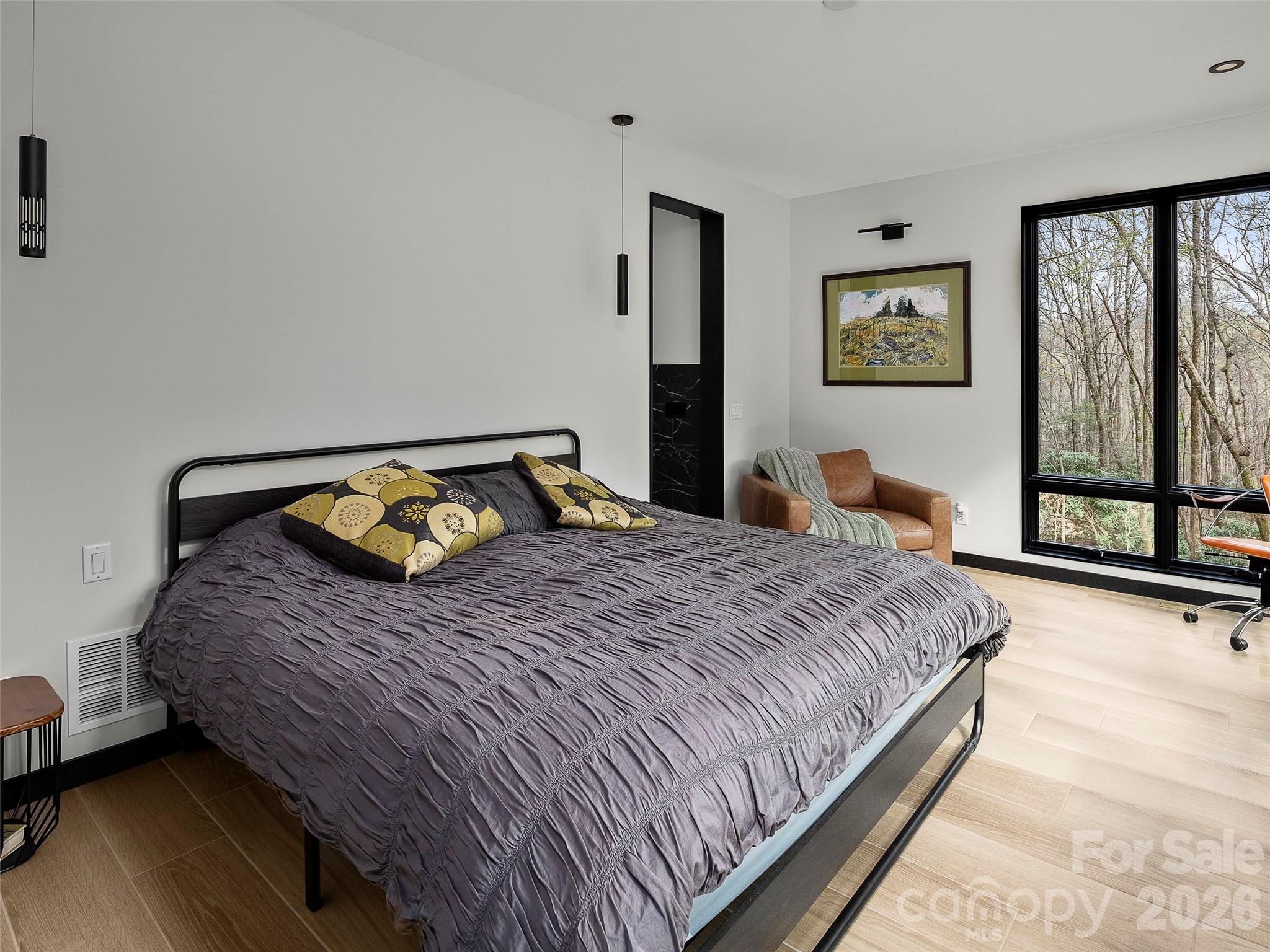 Laurel Ridge - Residential