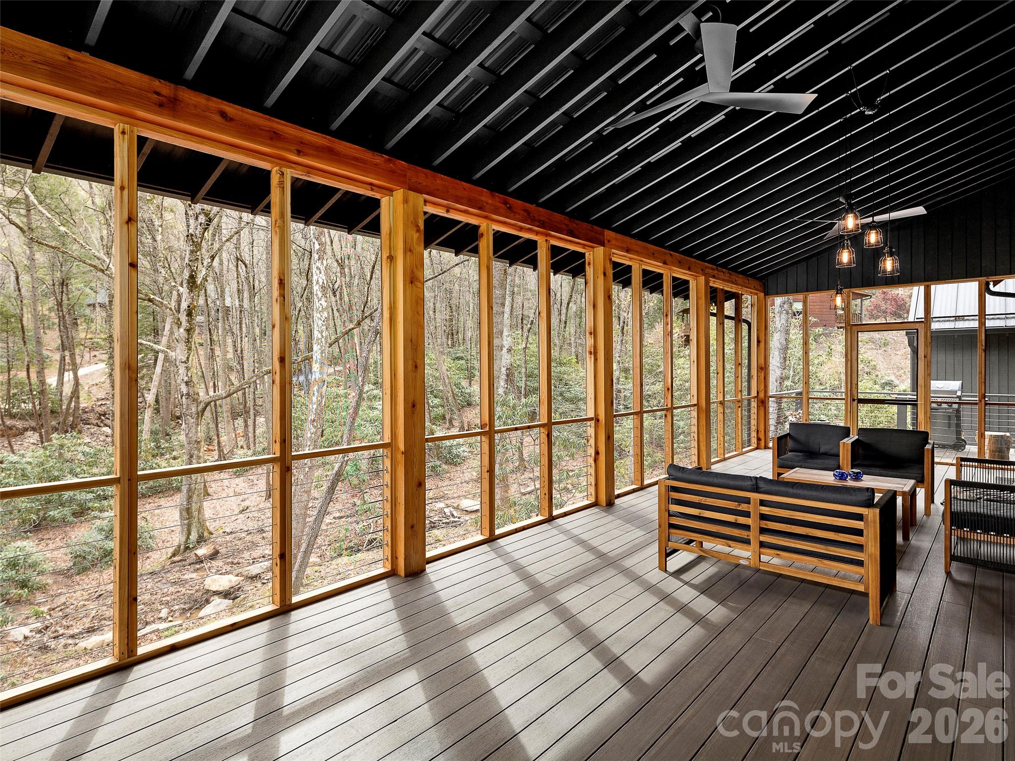 Laurel Ridge - Residential