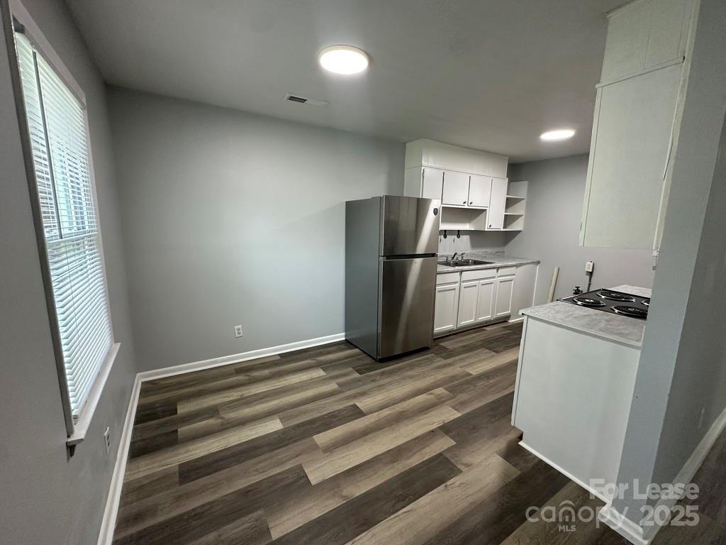 48708 Highway 52 Highway 5