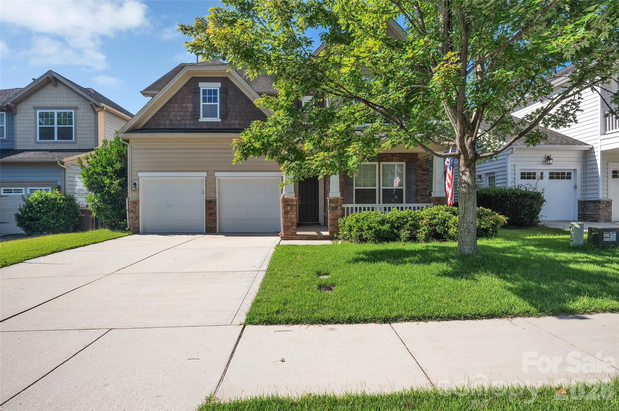 Photo 1 of 29 — 2025 Glenhaven Drive, Waxhaw, NC 28173