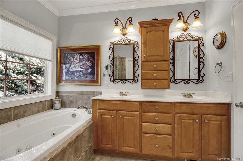 Seven Oaks - Residential