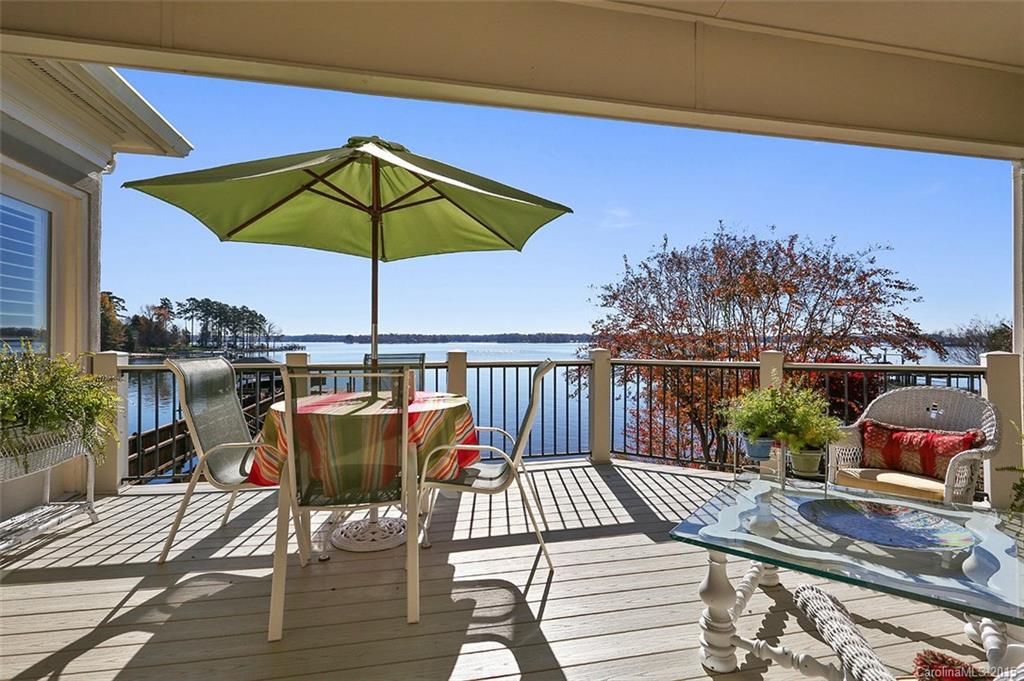 Royal Pointe - Residential