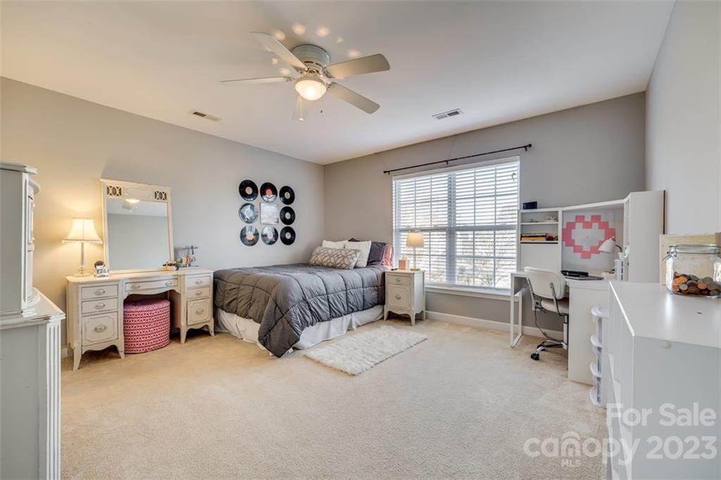 Laurel Meadow - Residential