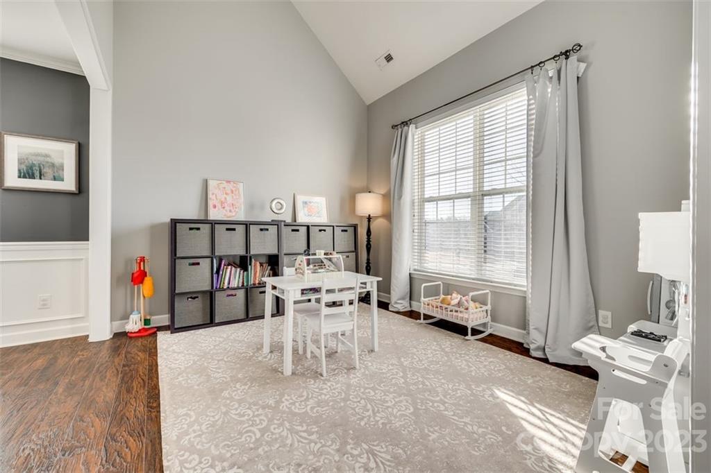 Laurel Meadow - Residential