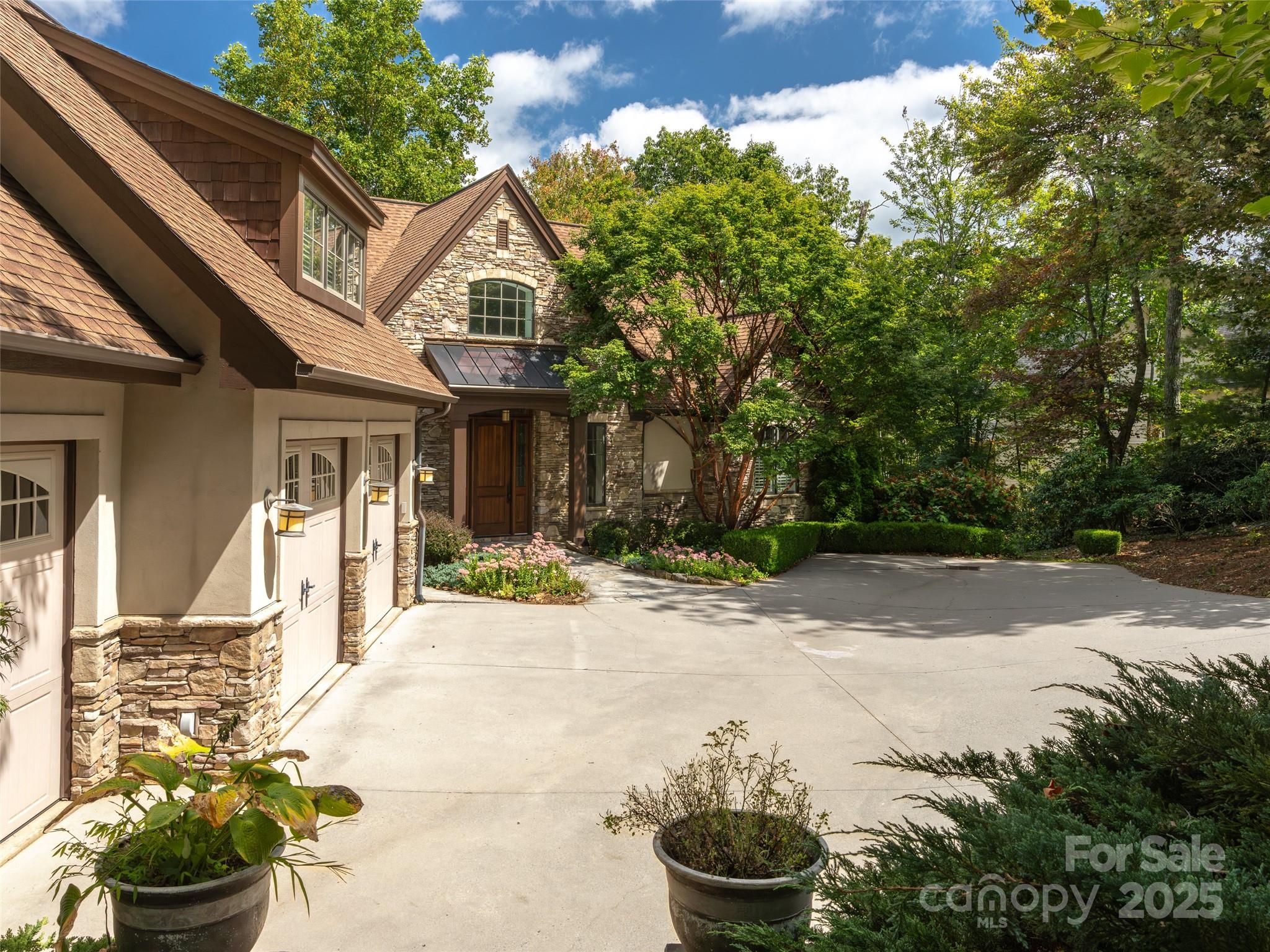 Poplar Ridge - Residential