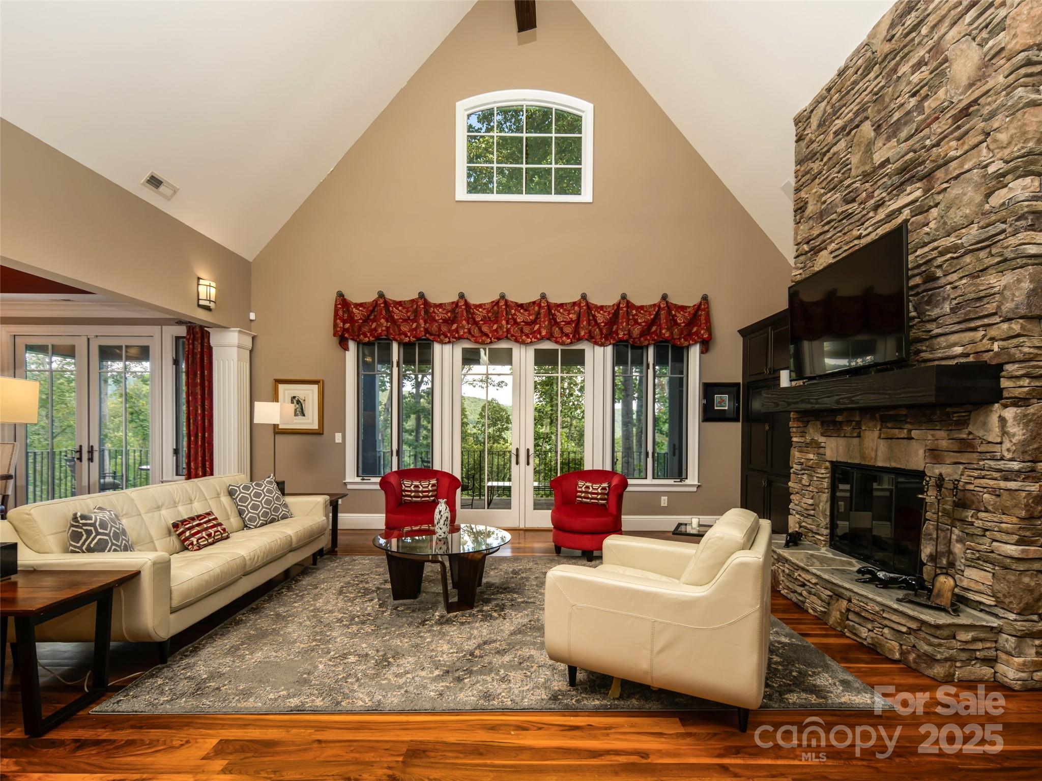 Poplar Ridge - Residential