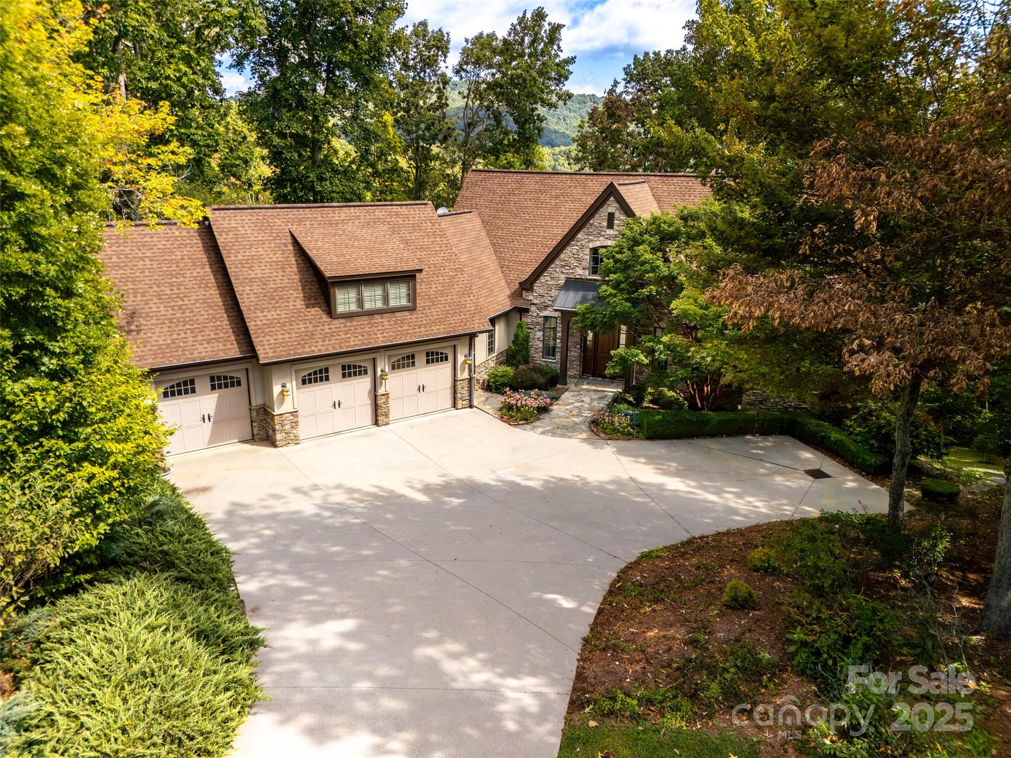 21 Windcliff Drive