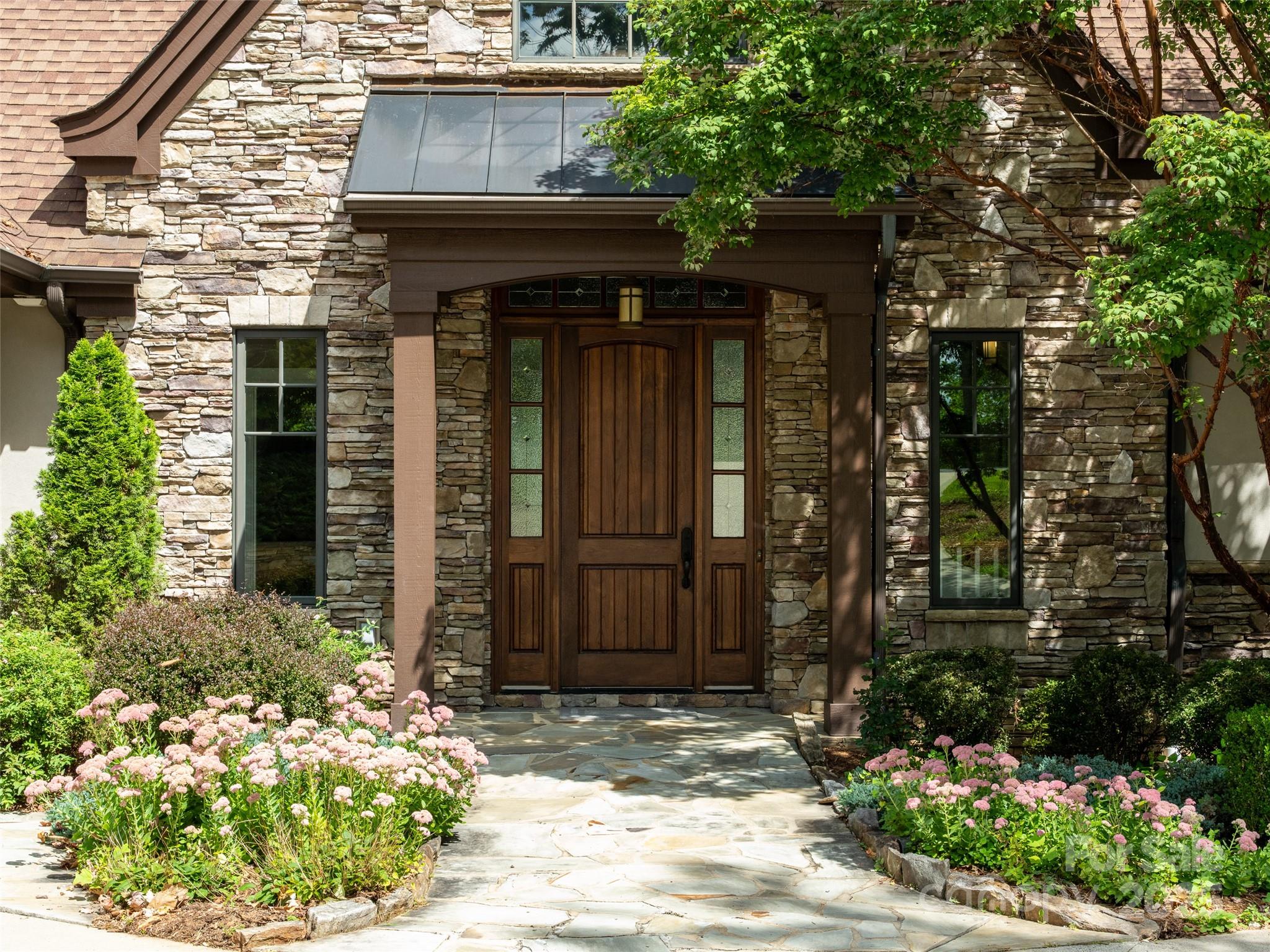 21 Windcliff Drive