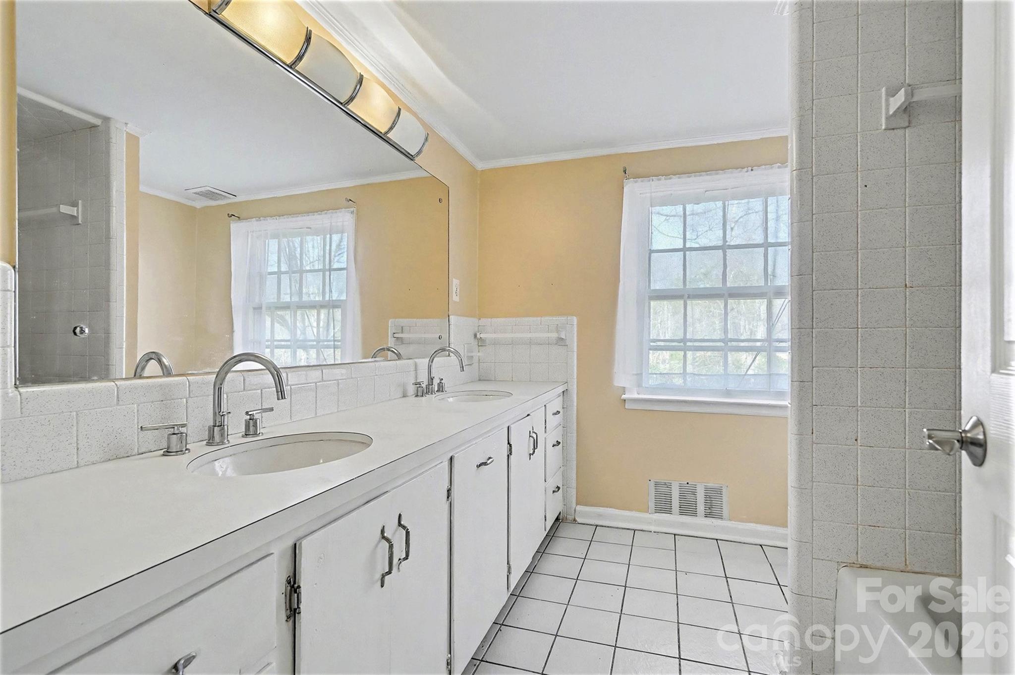 Marlwood Acres - Residential