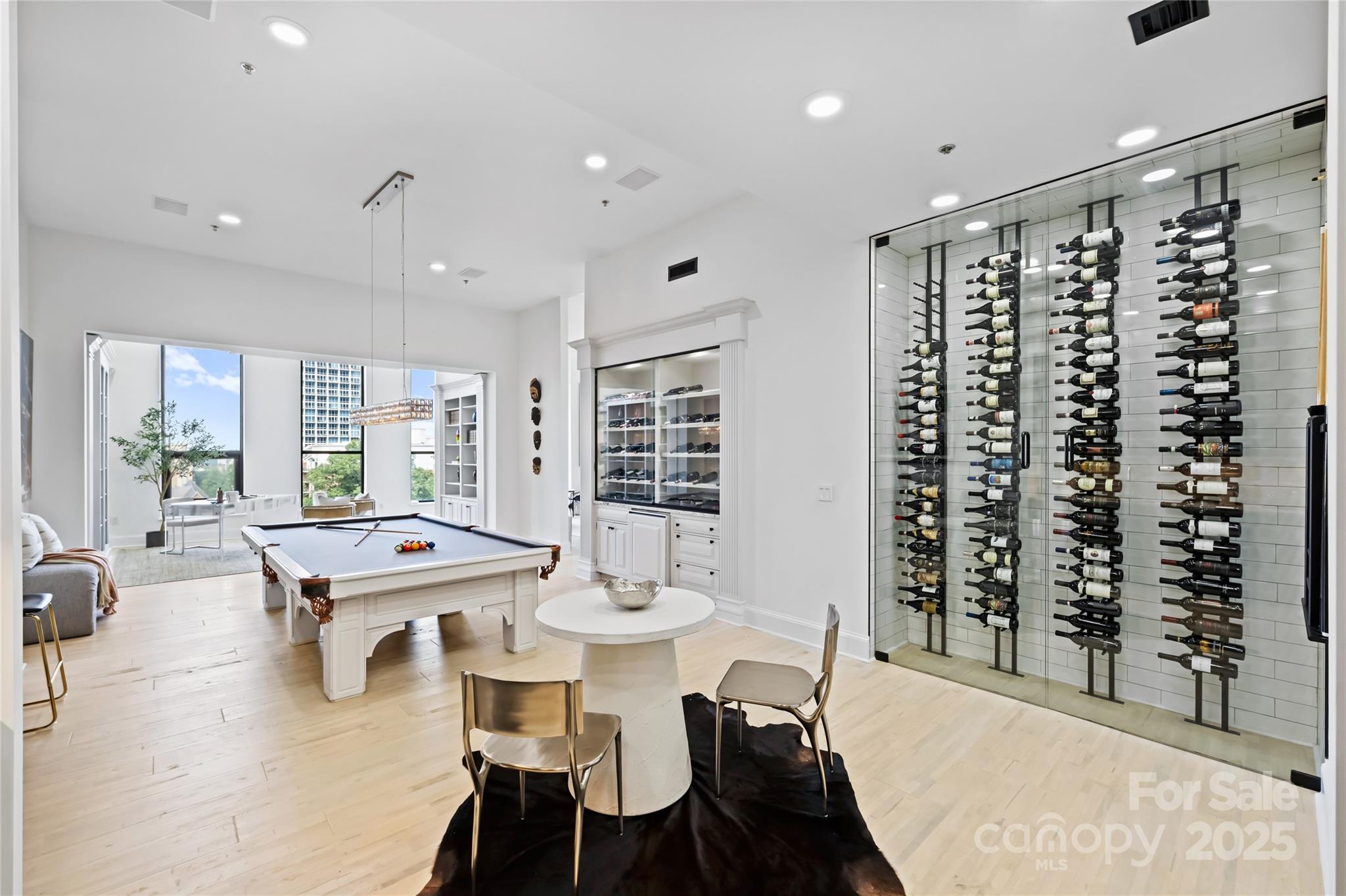 Iveys Townhomes - Residential