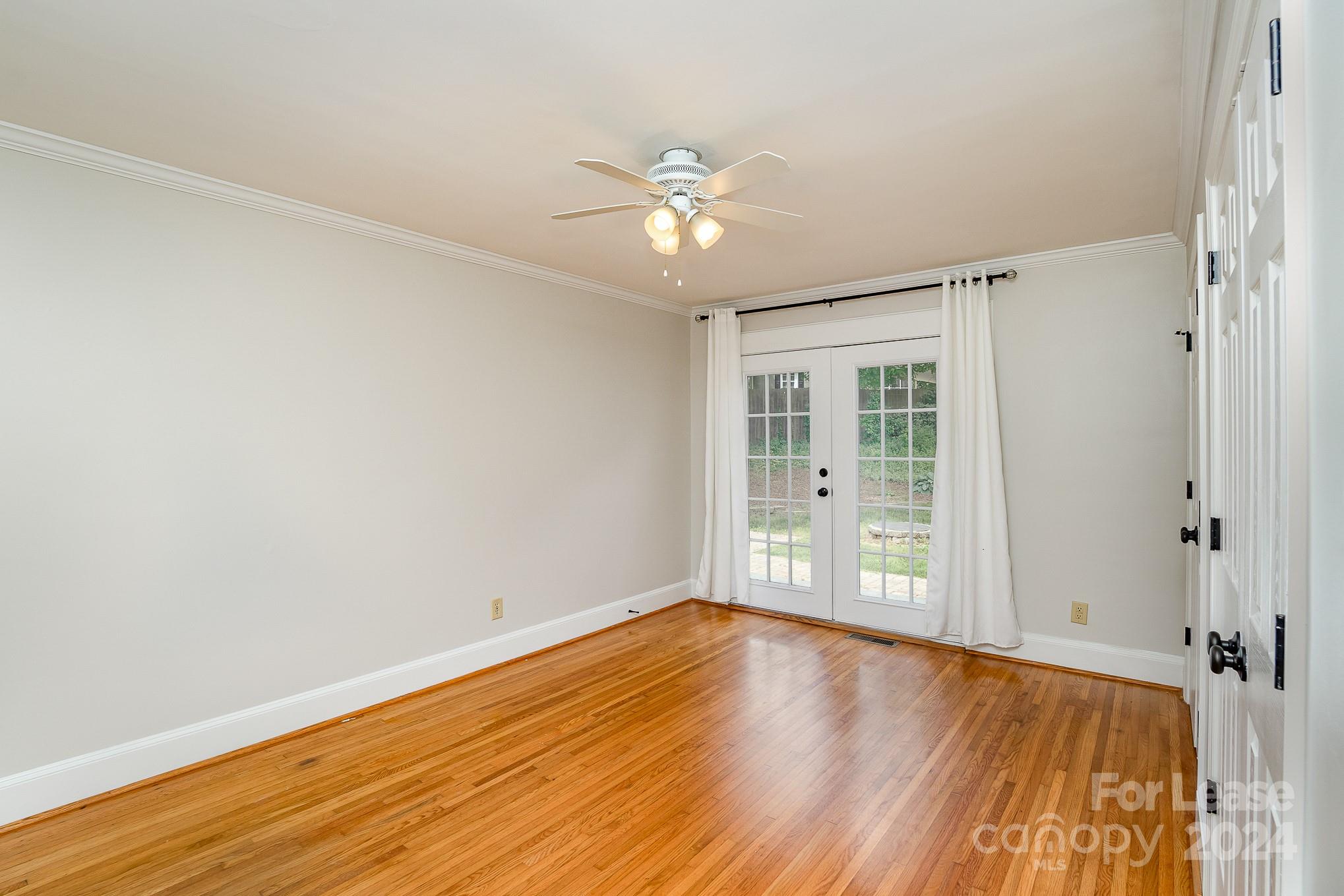 Sherwood Forest - Residential Lease