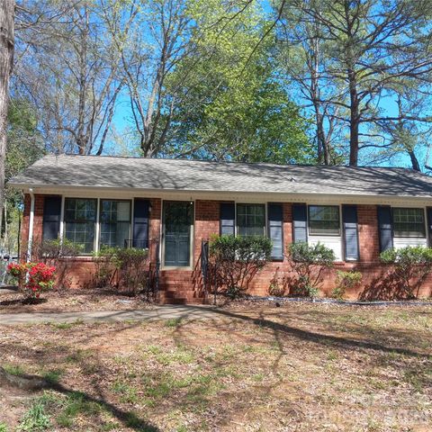 Photo of 10417 White Pine Road, Charlotte, NC 28215 (MLS # 4342508)