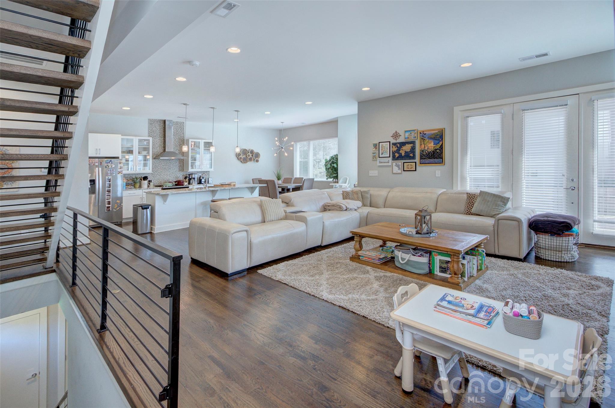 914 Westbrook Drive A