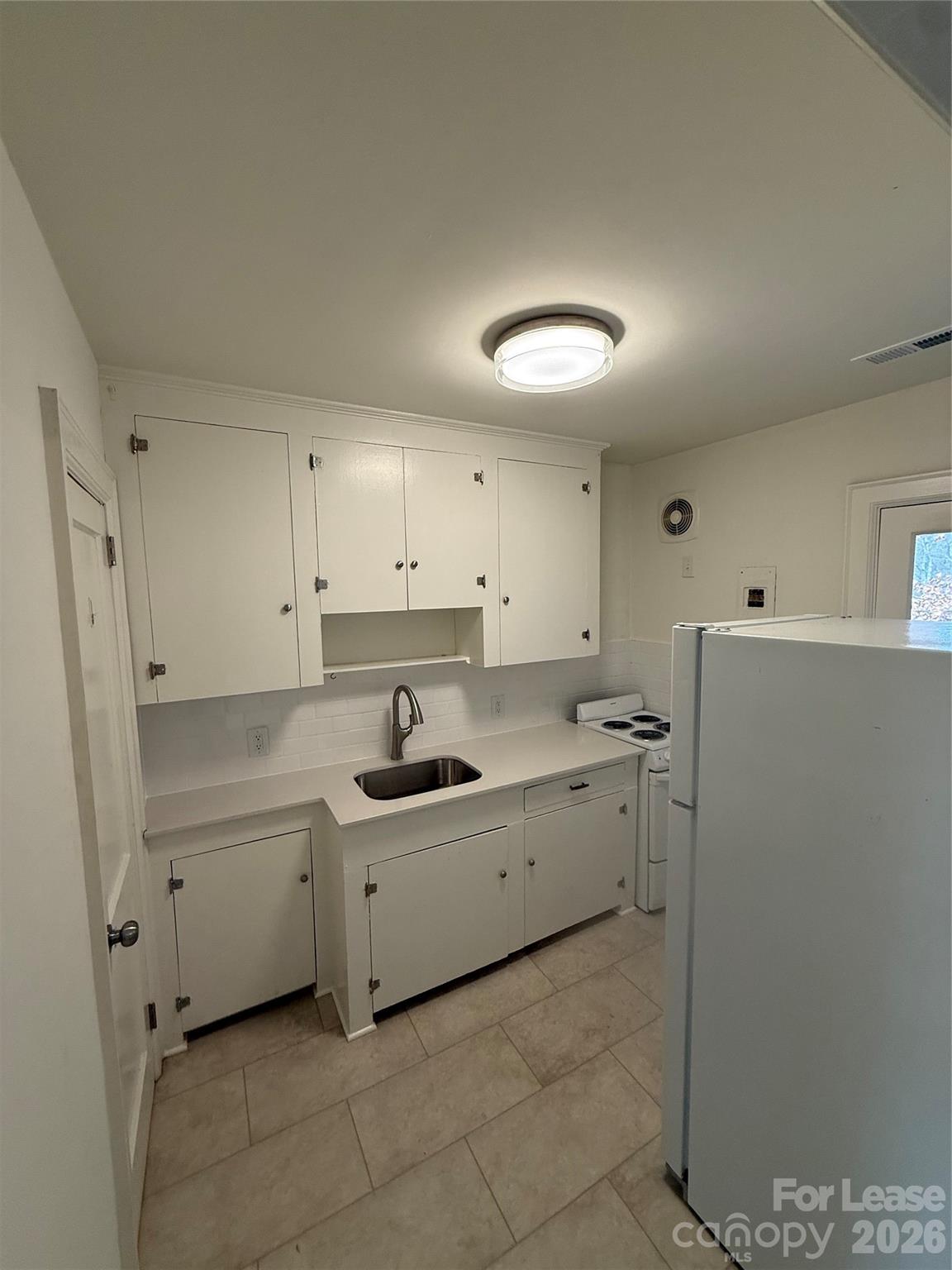 Myers Park - Residential Lease