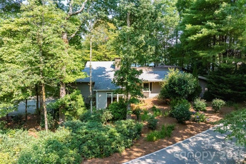 Photo of 73 Lake Point Drive, Lake Toxaway, NC 28747 (MLS # 4416031)