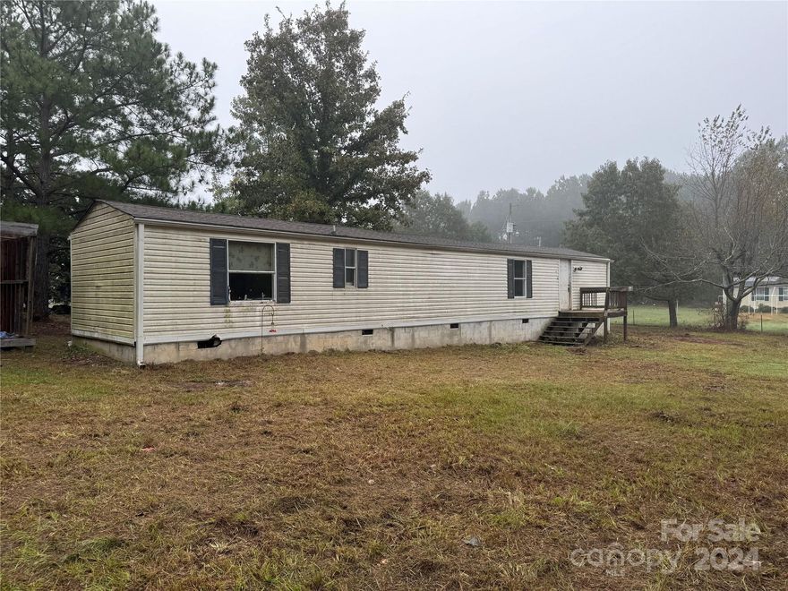 1987 Year Model Manufactured Single Wide. 2 Bedroom, 2 Bath Approximatley 860 Sq Ft. Interior needs work. No inspections have been done. Private Well and Septic. 1.35 Acre Level Lot. Cash Only, Sold As Is. Bank Foreclosure.