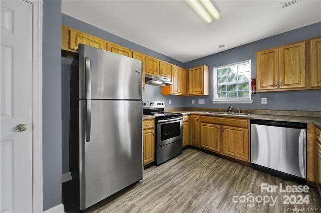 Oakdale - Residential Lease