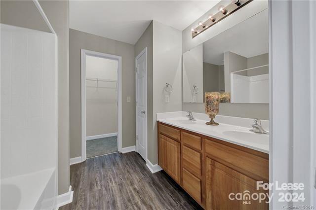 Oakdale - Residential Lease