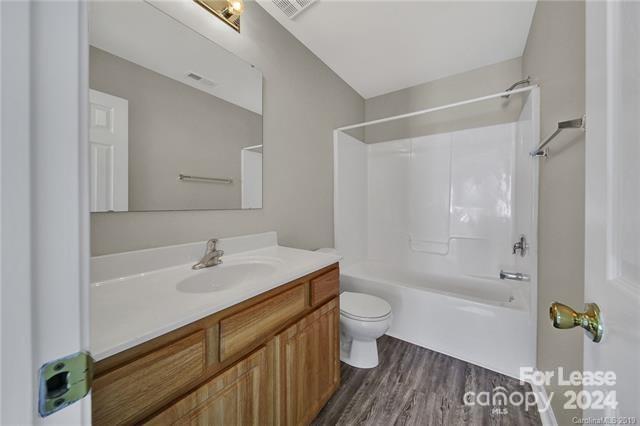 Oakdale - Residential Lease