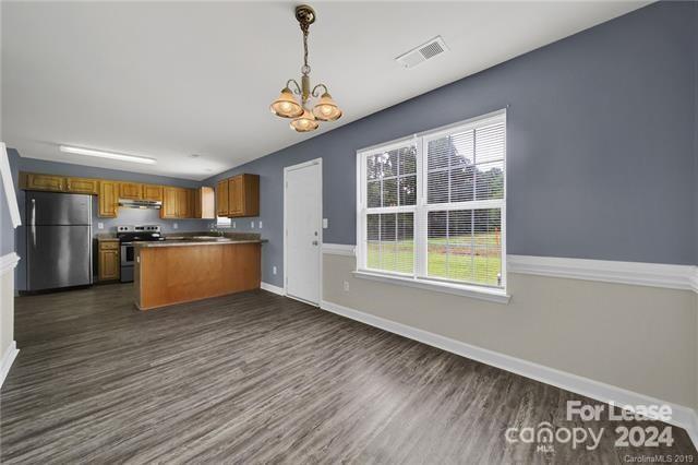 Oakdale - Residential Lease