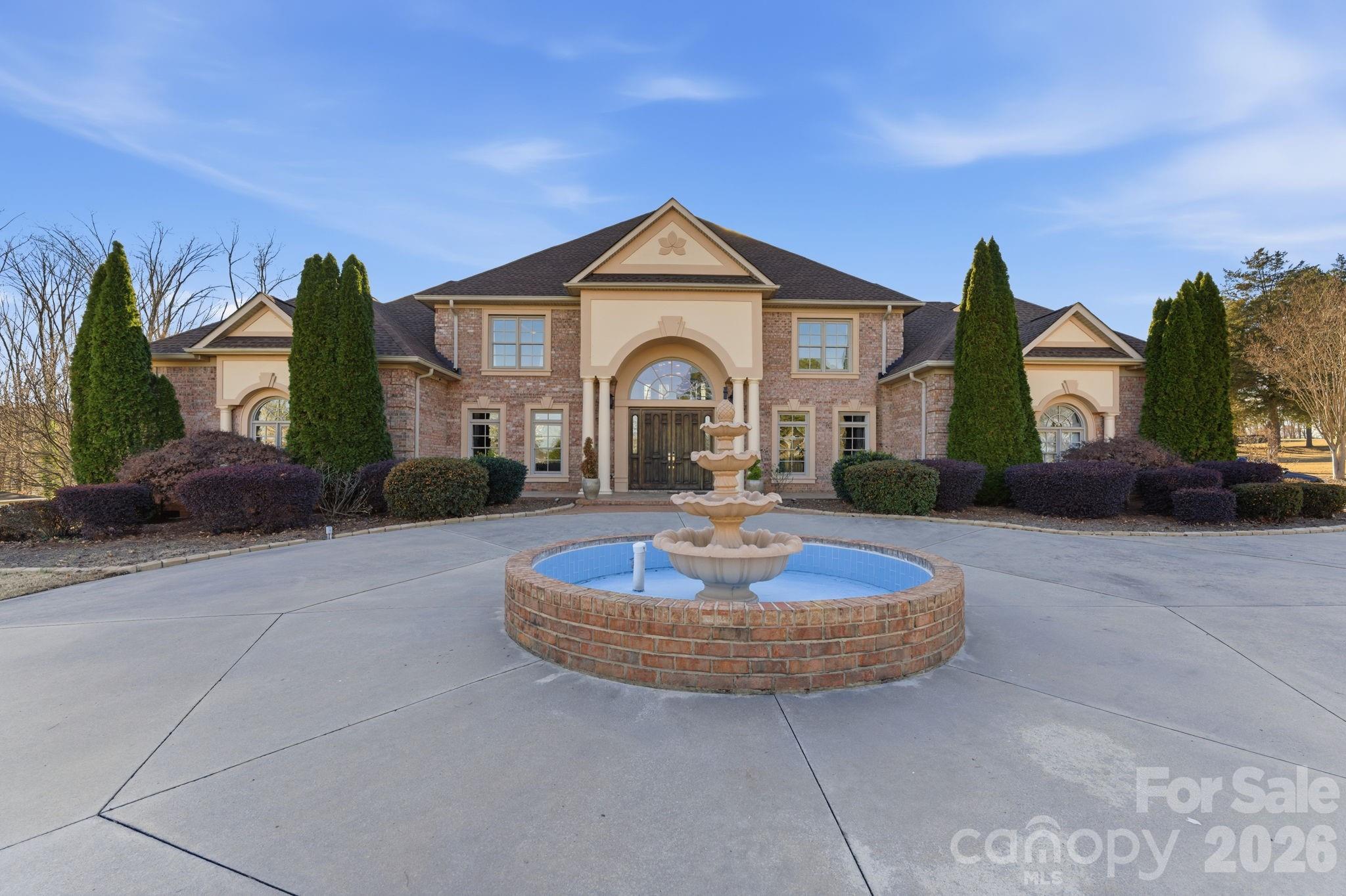 450 Beaver Creek Road 14