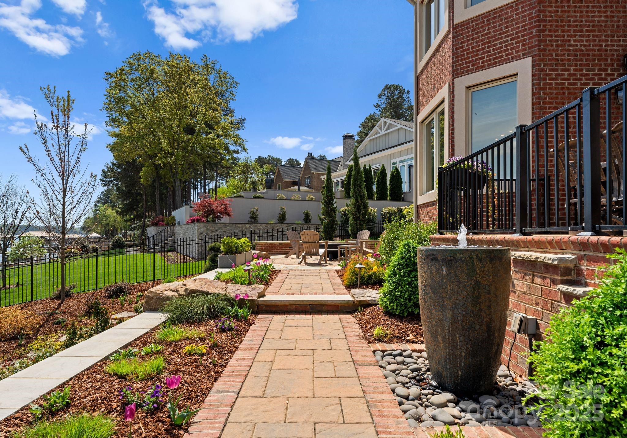 Sailview - Residential