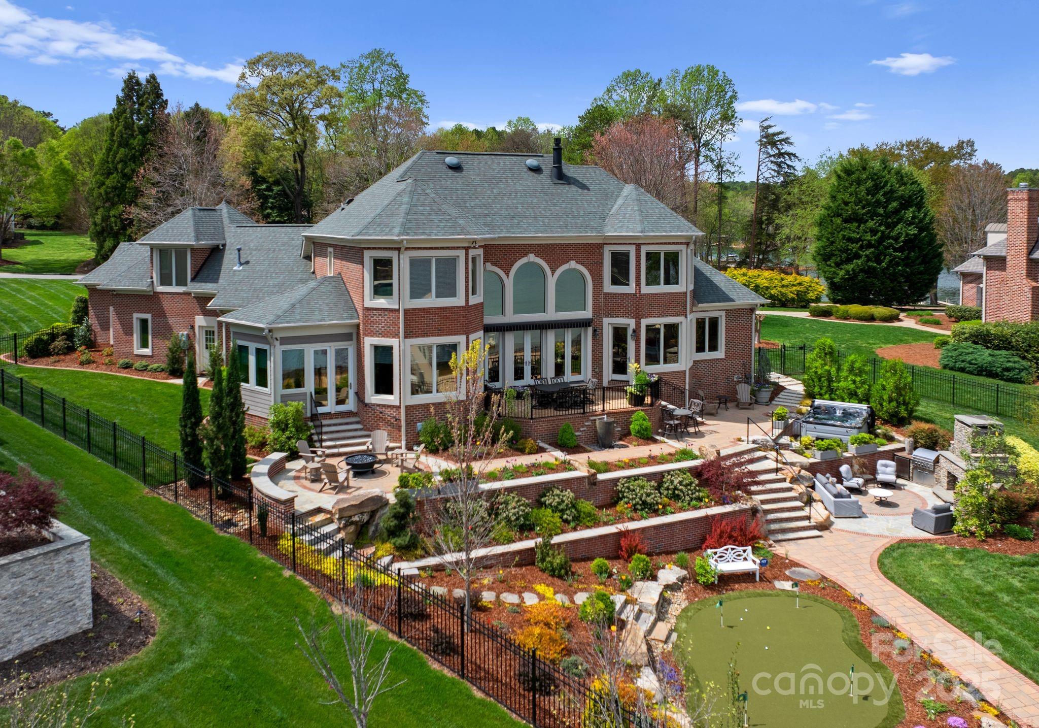 Sailview - Residential