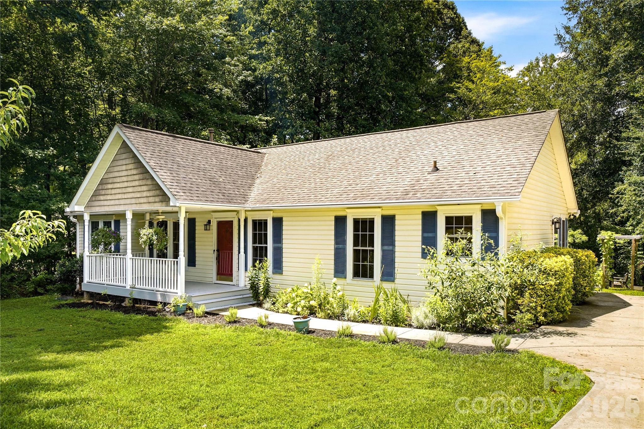 3555 Lake Bluff Drive